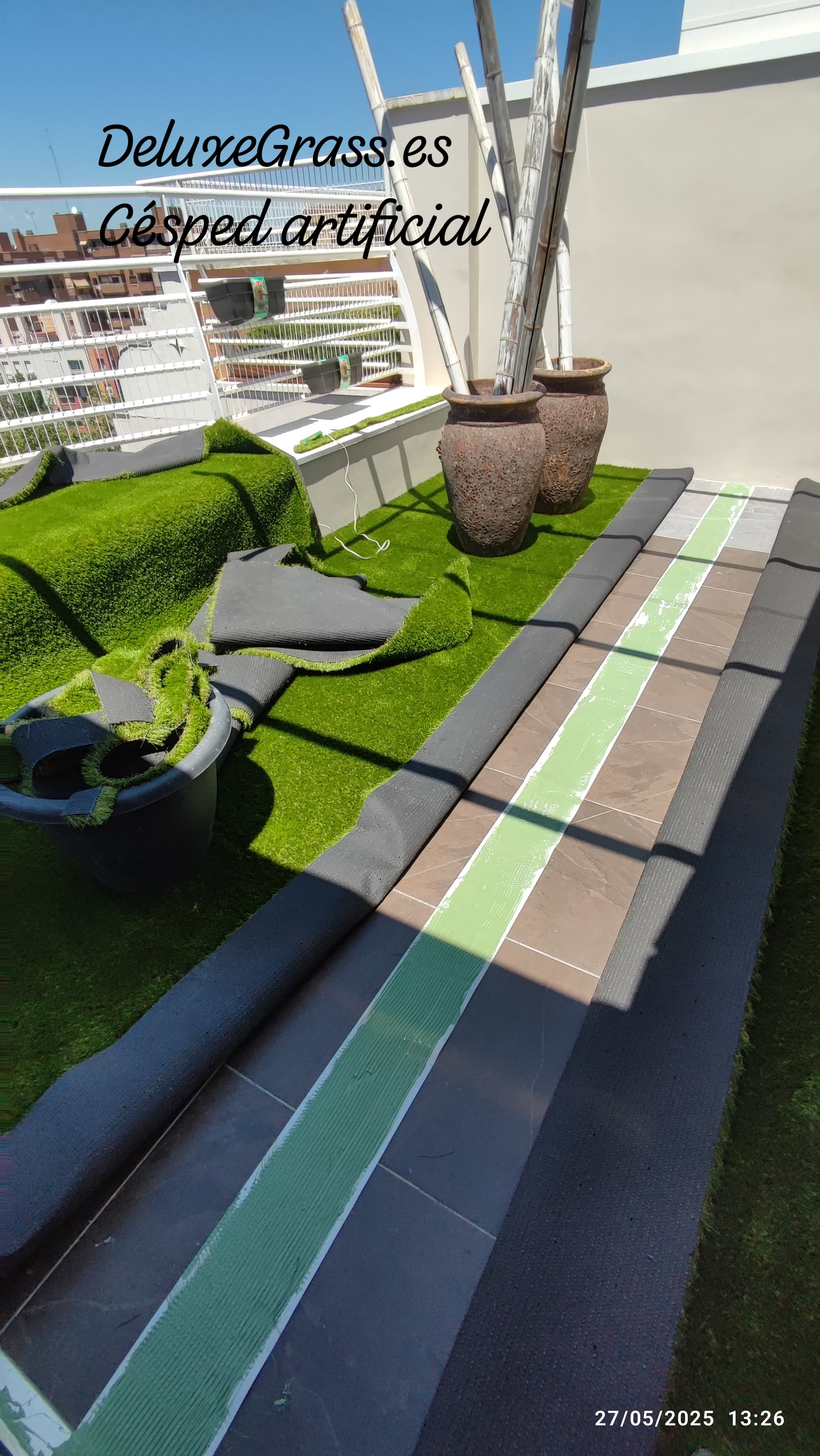 cesped-artificial-jardines-40mm-lv2.40 deluxegrass