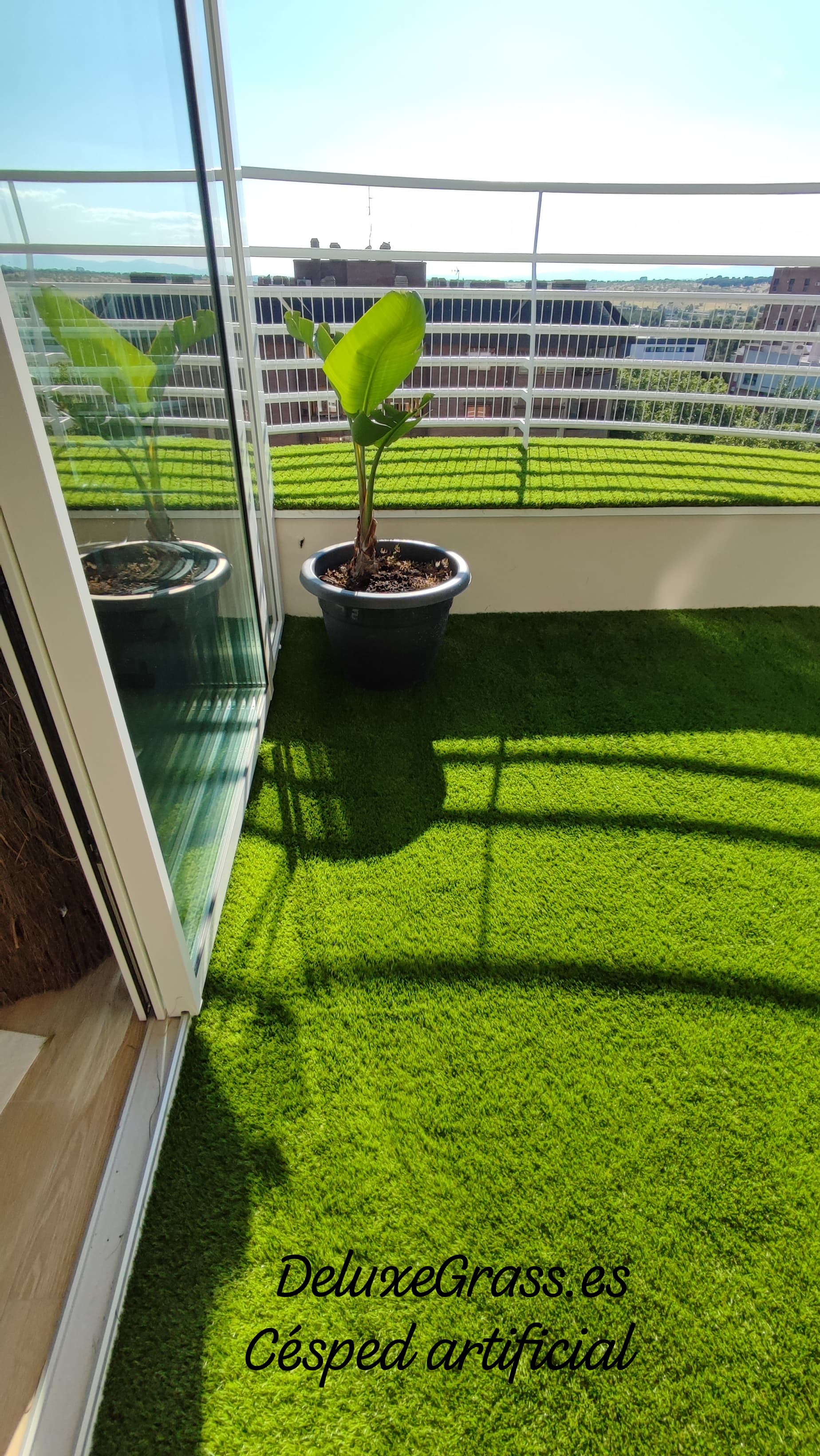 cesped-artificial-jardines-40mm-lv2.40 deluxegrass