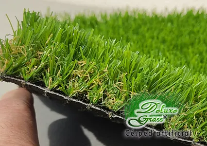 rna3.21-min-deluxe-grass-cesped-jardin-20mm